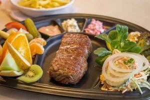 Blumlisalp hotel food.jpg